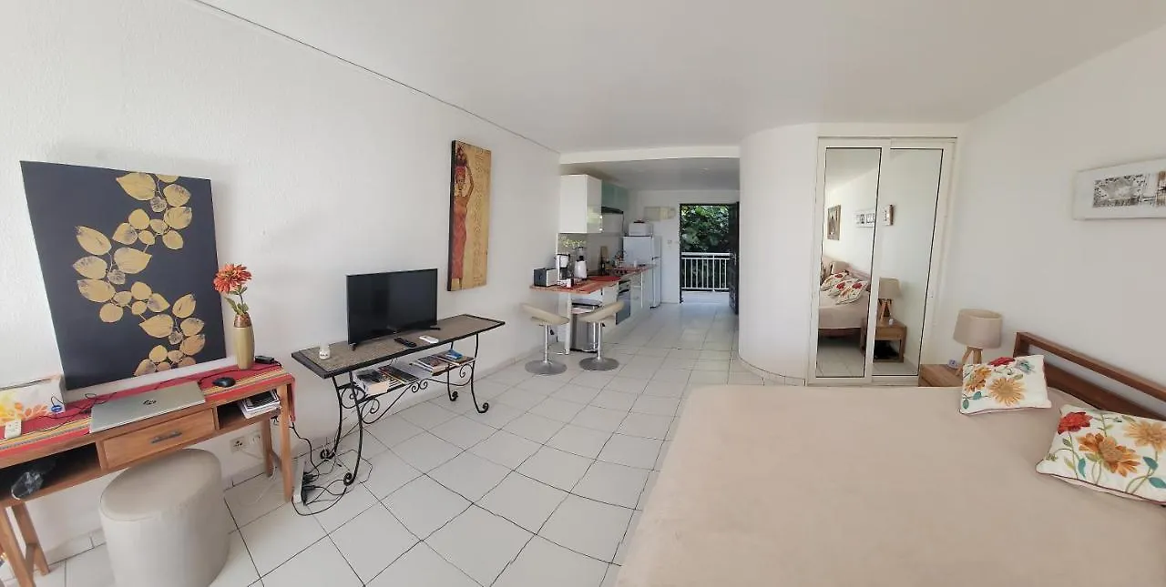 Orient Bay Beach Studio 3*, Orient Bay Sint Maarten/Saint Martin